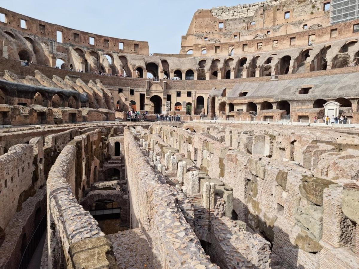 Vacanze Romane Colosseo Apartment 외부 사진
